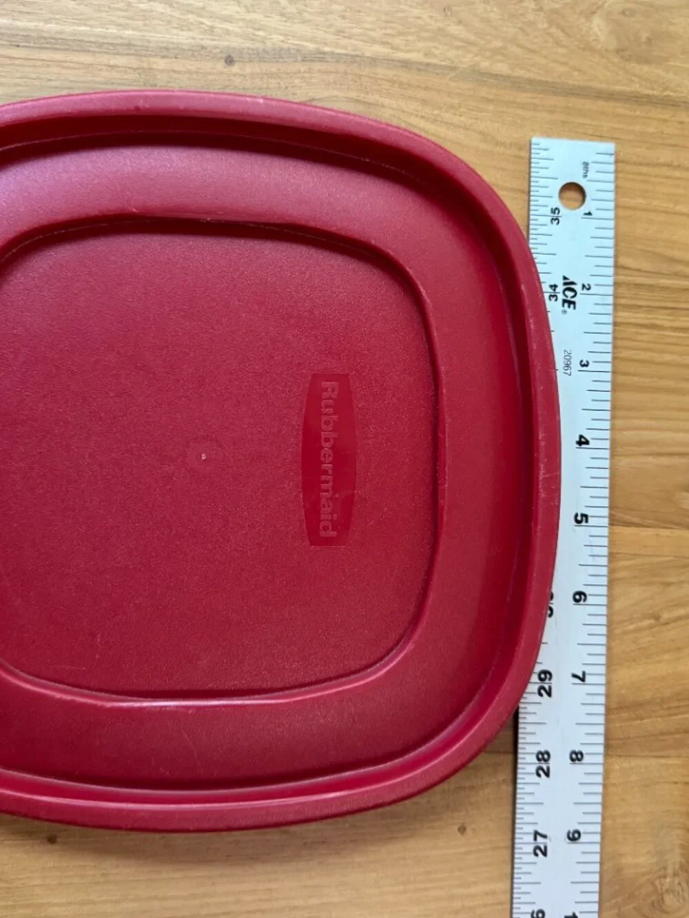 Rubbermaid Food container Easy Find Red Square Replacement Lid 7J70-2  - 9